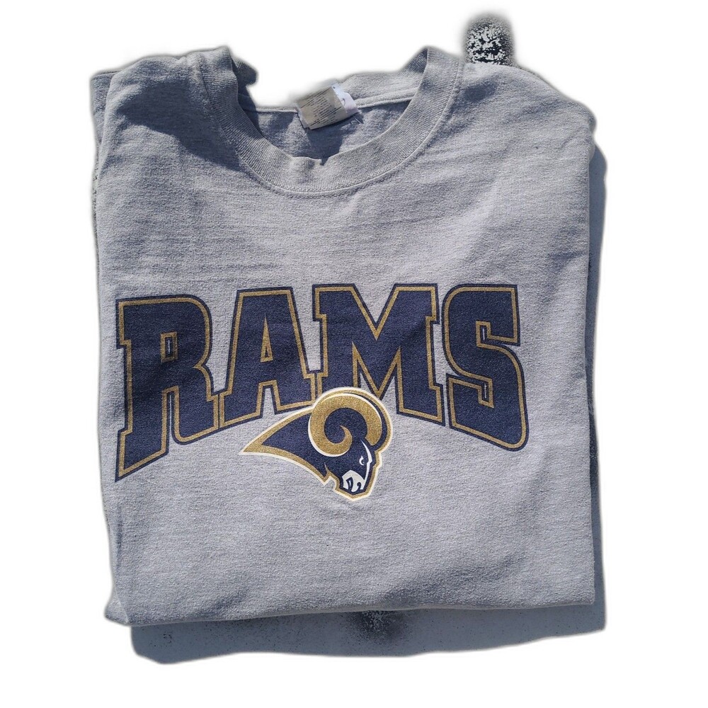 Vtg Champion St Louis Rams t-shirt Long Sleeve Graphic shirt